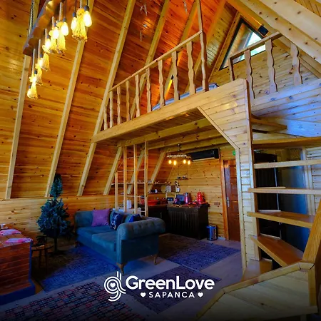 营地 Bungalow Green Love
